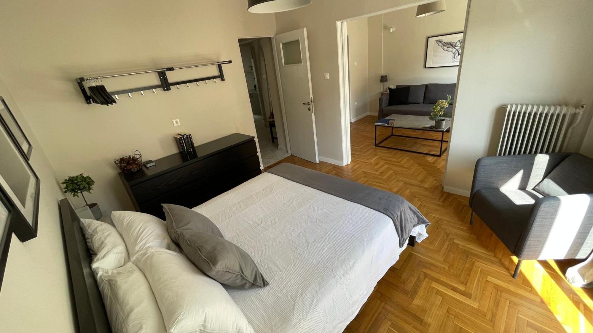 4 Newly Renovated Charming Apartments Steps From Panormou Metro Station Атина Стая снимка